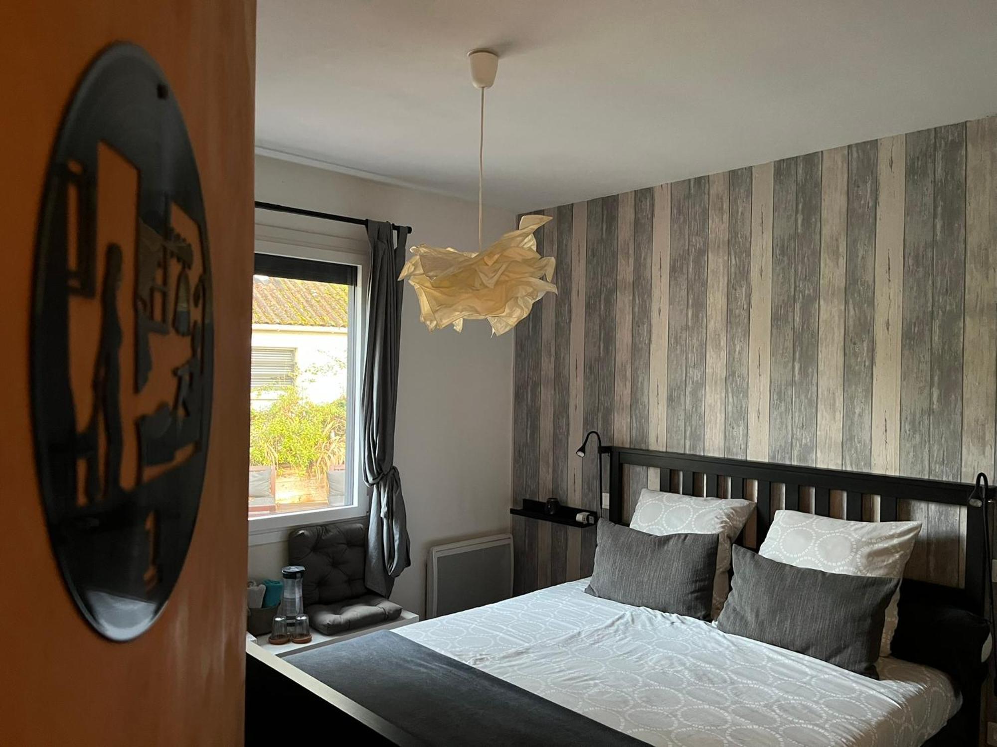 Апартаменты Chez Flo Et Marc Шузи-сюр-Сис Экстерьер фото